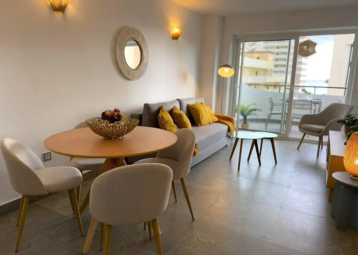 דירה Modern & Sunny *