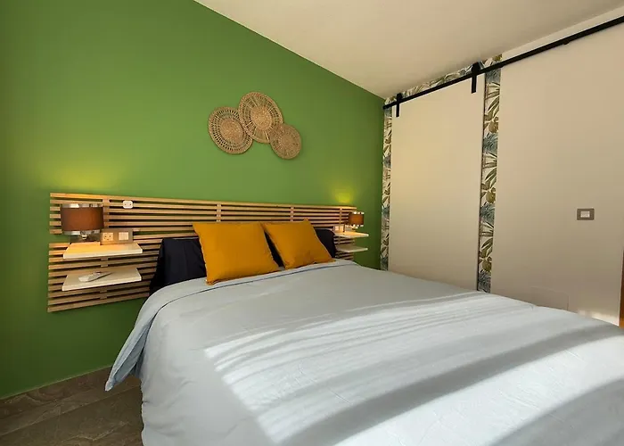 Modern & Sunny Appartement